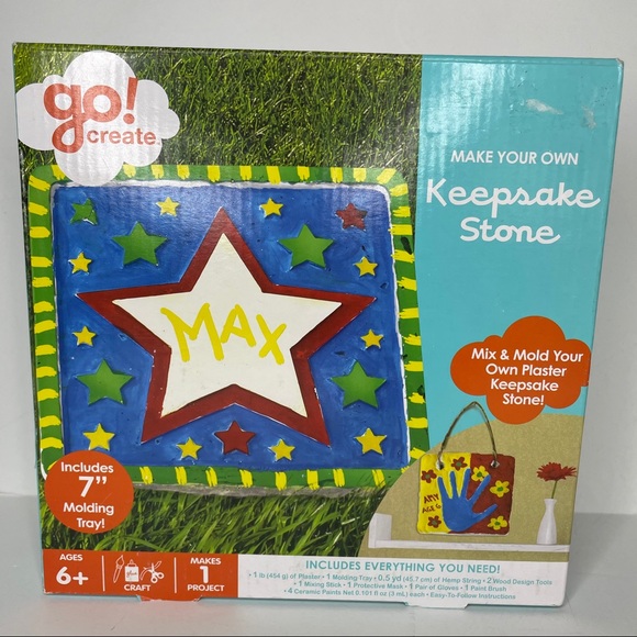 Go Create YOUR PLASTER STONE w/7" molding tray - Picture 1 of 5